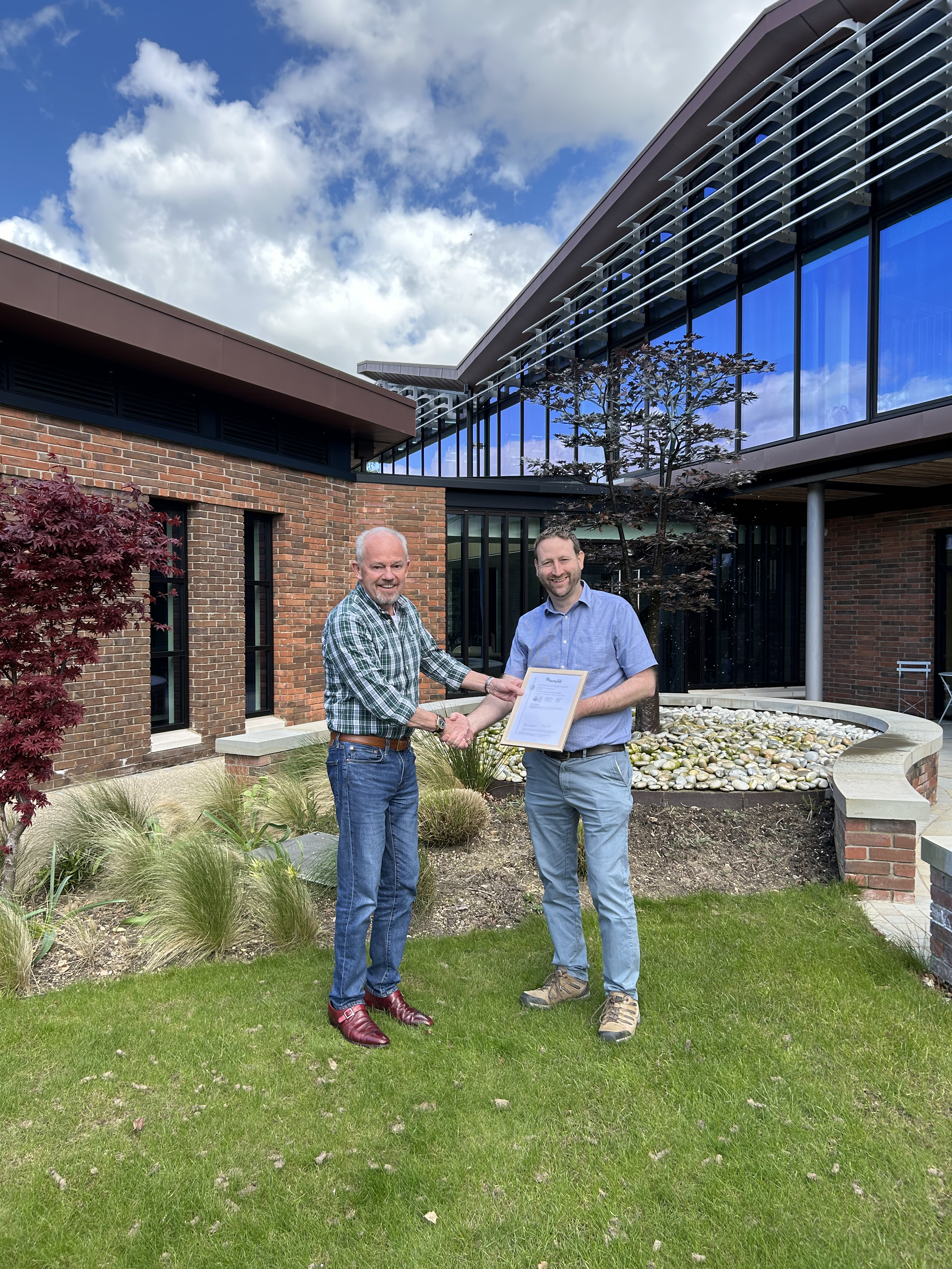 f8cbad88-0549-4173-9ae7-80d70c27ded8